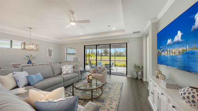 18020 CRESSWIND TERRACE, Bradenton, FL 34211