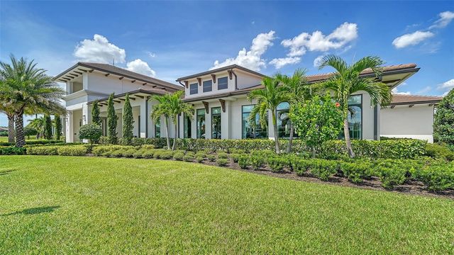 18020 CRESSWIND TERRACE, Bradenton, FL 34211