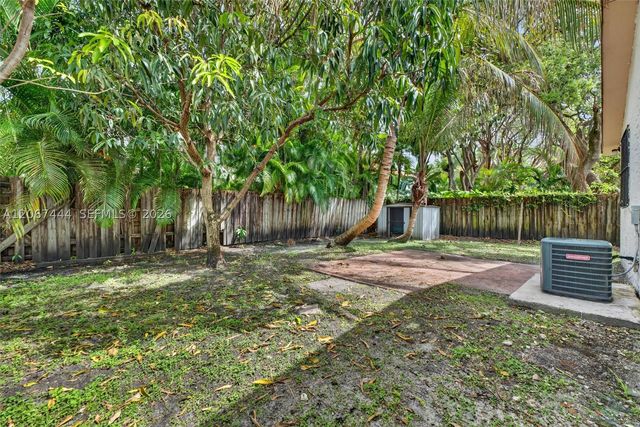 3147 Mcdonald St 2, Miami, FL 33133