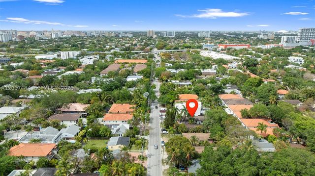 3147 Mcdonald St 2, Miami, FL 33133