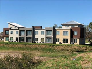 305 Palm Shores Boulevard 102B, La Joya, TX 78560