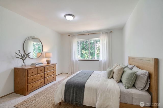 23704 SE 243rd Place, Maple Valley, WA 98038