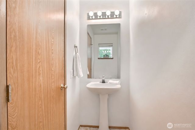 23704 SE 243rd Place, Maple Valley, WA 98038