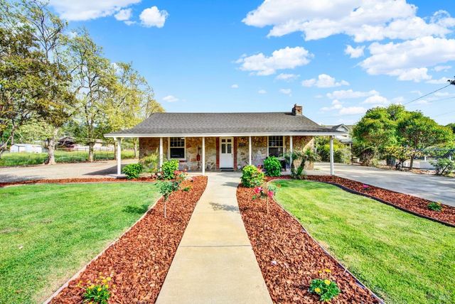 2049 Monticello Rd, Napa, CA 94558