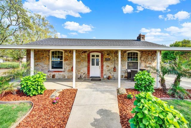 2049 Monticello Rd, Napa, CA 94558