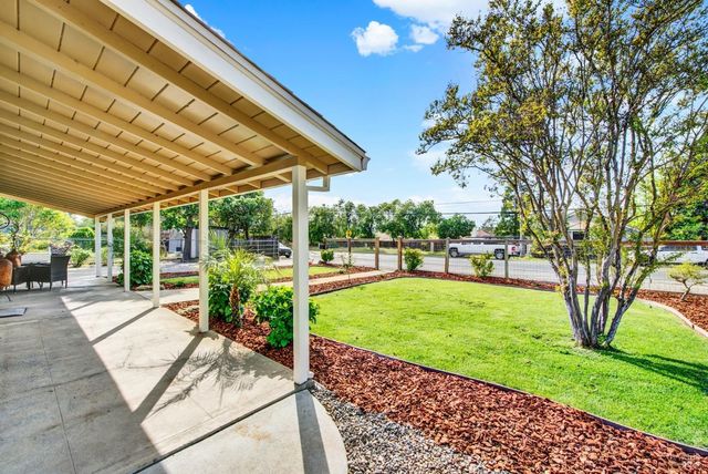 2049 Monticello Rd, Napa, CA 94558