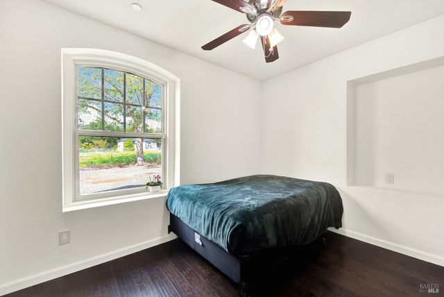 2049 Monticello Rd, Napa, CA 94558