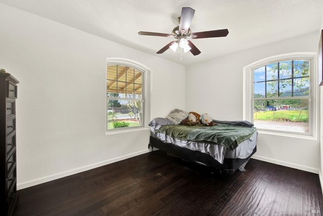 2049 Monticello Rd, Napa, CA 94558