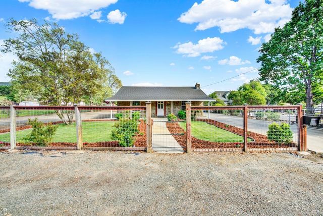 2049 Monticello Rd, Napa, CA 94558