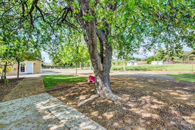 2049 Monticello Rd, Napa, CA 94558