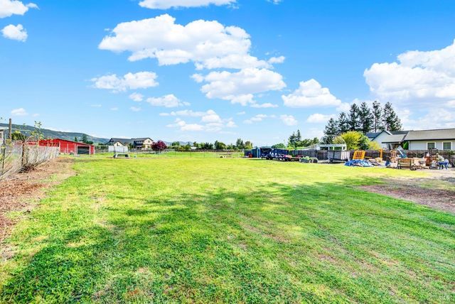 2049 Monticello Rd, Napa, CA 94558