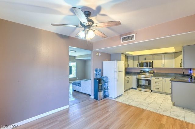 3774 Decade Street, Las Vegas, NV 89121
