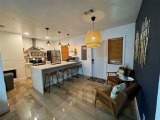 207 SW 11th Street, Fort Lauderdale, FL 33315