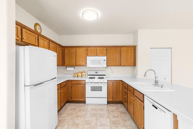 8951 Norris Drive, Hobart, IN 46342