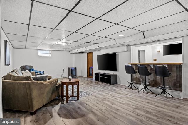 413 WESTMINSTER BLVD, Blackwood, NJ 08012