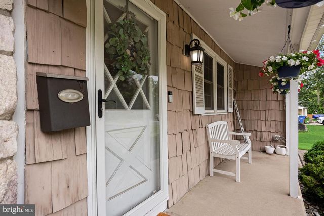 413 WESTMINSTER BLVD, Blackwood, NJ 08012