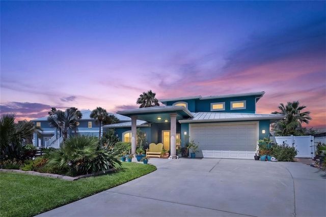616 Shoreline Cir, Port Aransas, TX 78373