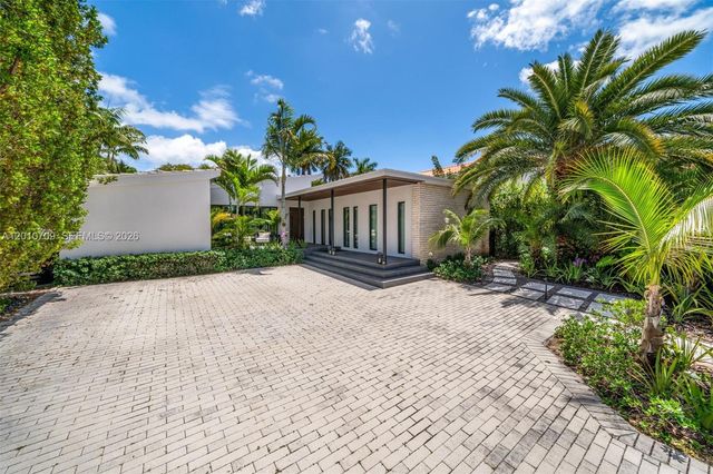 5225 La Gorce Dr, Miami Beach, FL 33140
