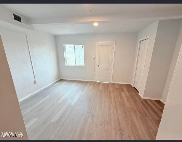 5658 DAILEY Avenue, El Paso, TX 79905