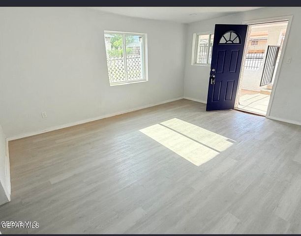 5658 DAILEY Avenue, El Paso, TX 79905