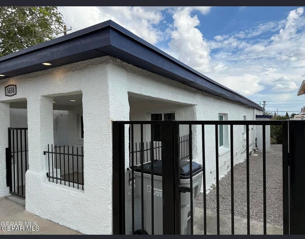 5658 DAILEY Avenue, El Paso, TX 79905