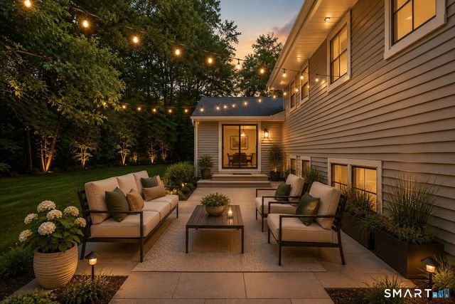 34 Ox Bow Lane, Woodbridge, CT 06525