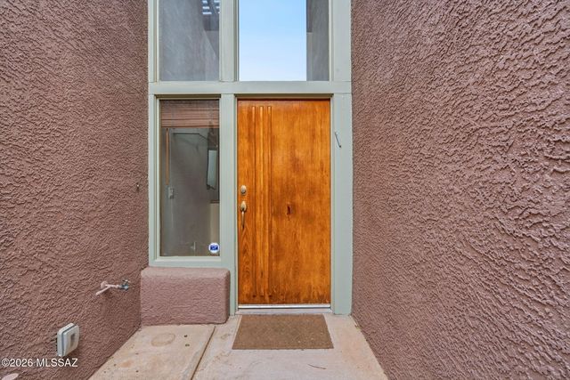 3135 E Sampras Lane, Tucson, AZ 85716
