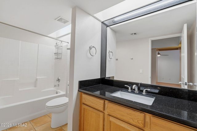 3135 E Sampras Lane, Tucson, AZ 85716