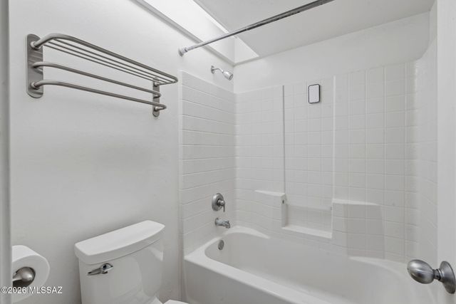 3135 E Sampras Lane, Tucson, AZ 85716