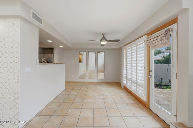 3135 E Sampras Lane, Tucson, AZ 85716