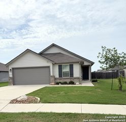 518 Sand Trail, New Braunfels, TX 78130