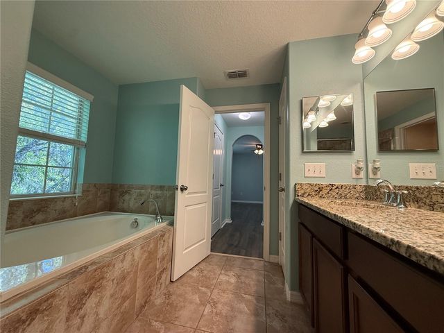 20515 GRAND VISTA LANE, Tampa, FL 33647