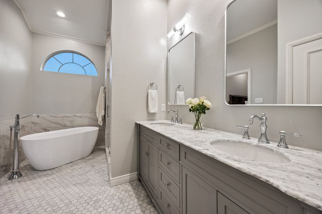 4504 Bowser Avenue D, Dallas, TX 75219