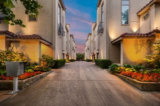 4504 Bowser Avenue D, Dallas, TX 75219