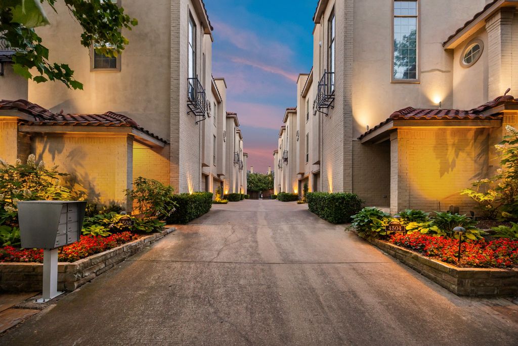 4504 Bowser Avenue D, Dallas, TX 75219