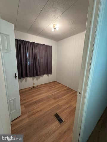 84 SECOND AVE, Media, PA 19063