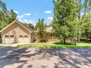 1616 Sequoyah Drive, Mooresburg, TN 37811