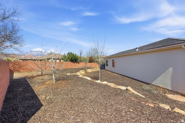 893 W MORBY ST, St. George, UT 84790