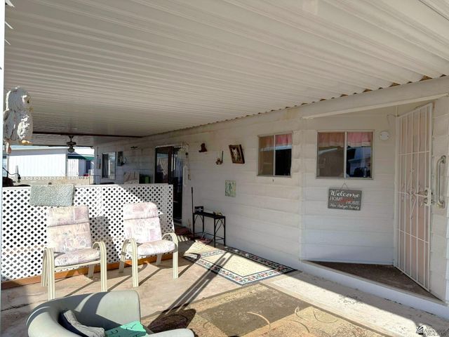 2042 S Coyote Ave, Yuma, AZ 85364