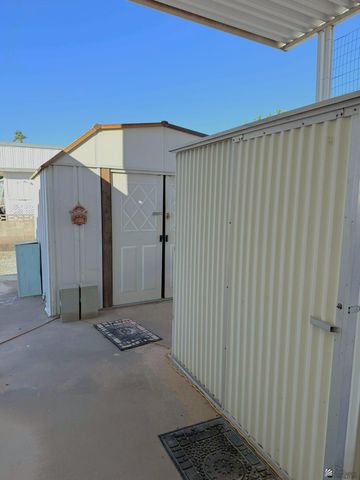 2042 S Coyote Ave, Yuma, AZ 85364