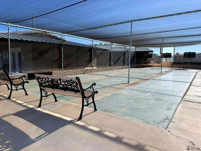 2042 S Coyote Ave, Yuma, AZ 85364