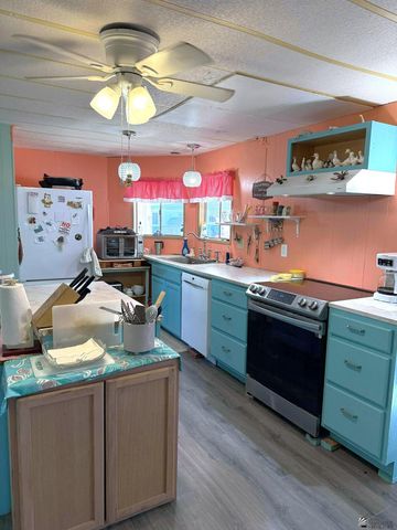 2042 S Coyote Ave, Yuma, AZ 85364