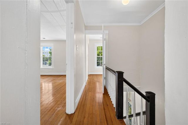 222 Glasgow St, Portsmouth, VA 23704