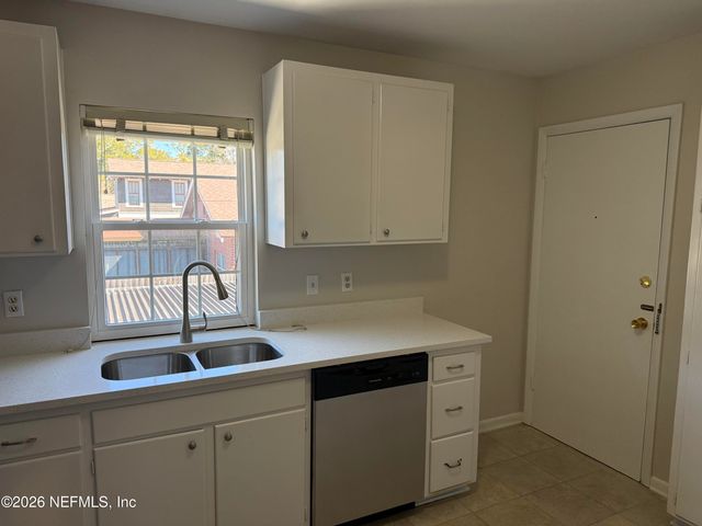 1815 VAN WERT Avenue 4, Jacksonville, FL 32205