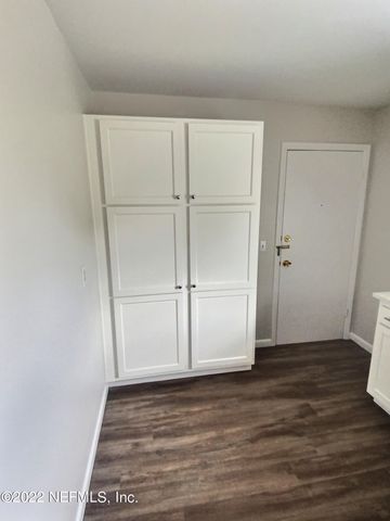 1815 VAN WERT Avenue 4, Jacksonville, FL 32205