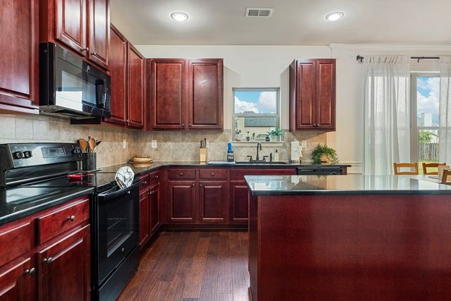 10 Utah Street, Fort Mitchell, AL 36856