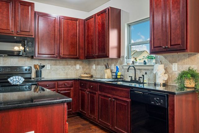 10 Utah Street, Fort Mitchell, AL 36856