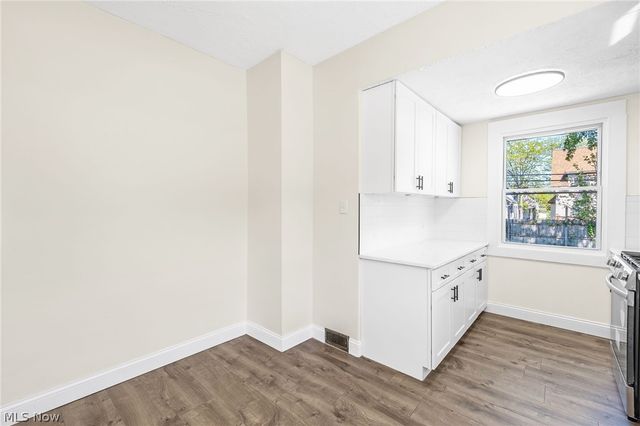 3101 W 101st Street, Cleveland, OH 44111