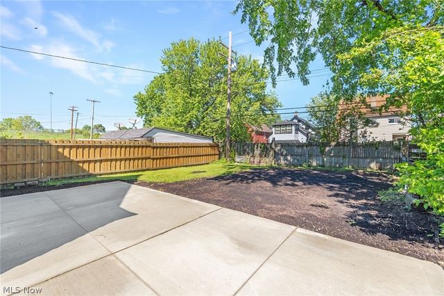 3101 W 101st Street, Cleveland, OH 44111