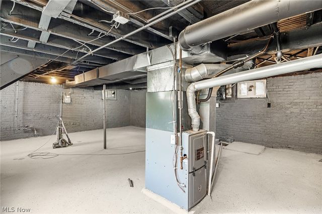 3101 W 101st Street, Cleveland, OH 44111